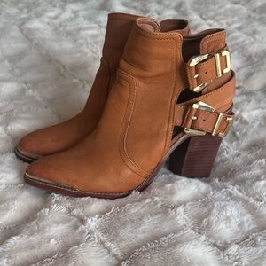Gently Used Gianni Bini Camel Bootie with Gold Detail